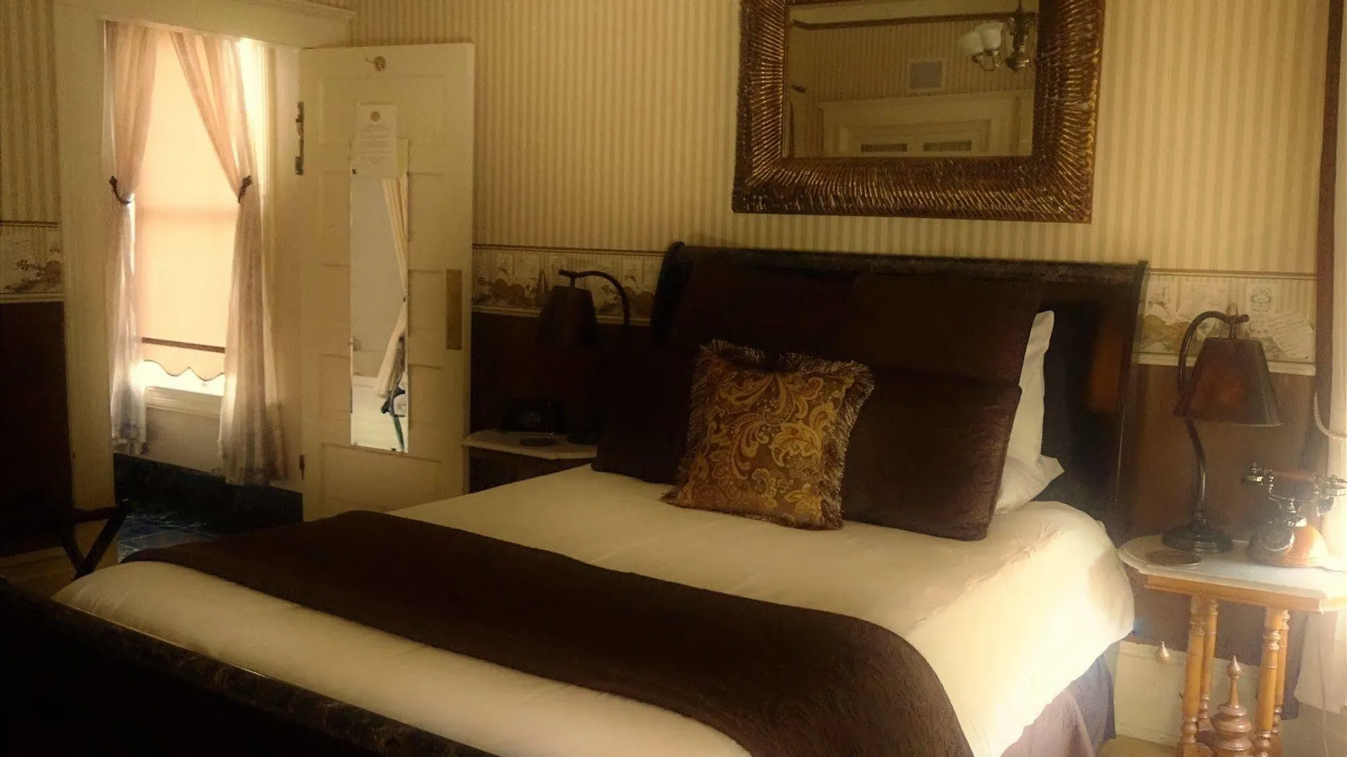 Amber House Inn Of Midtown Sacramento